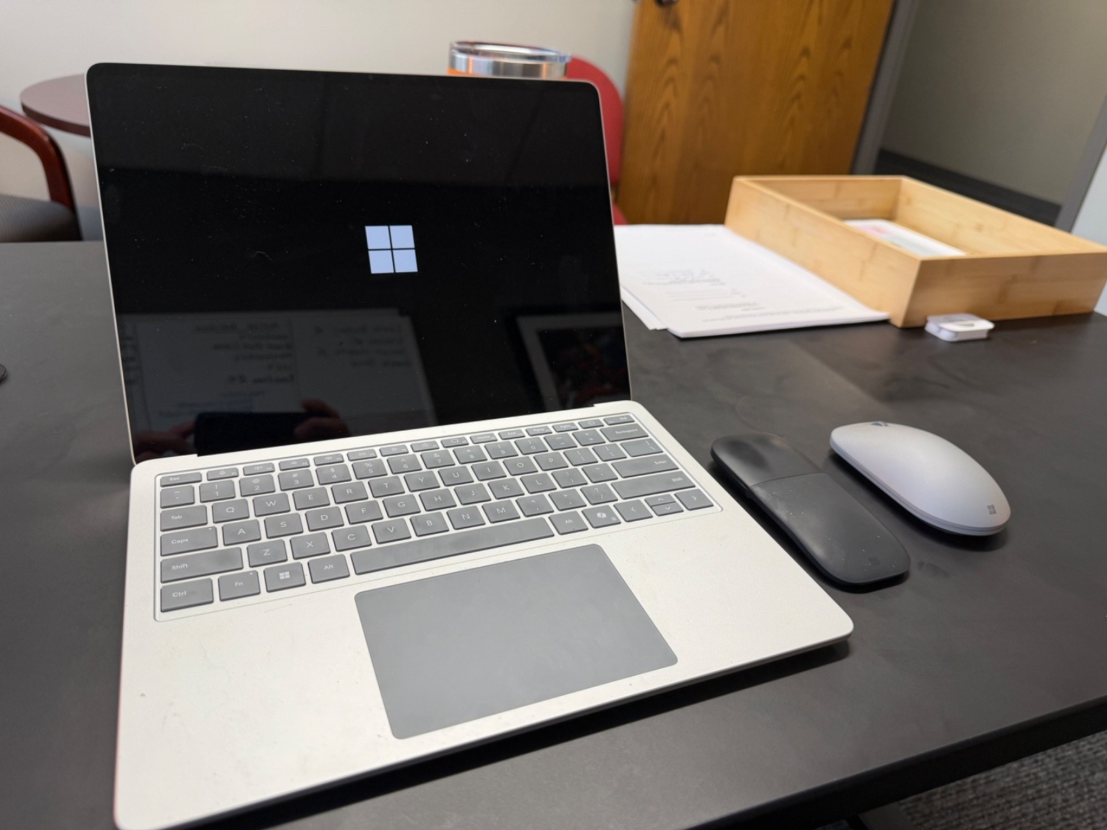 Microsoft Surface Laptop 7 13.8″ Touch Snapdragon 16GB 512GB