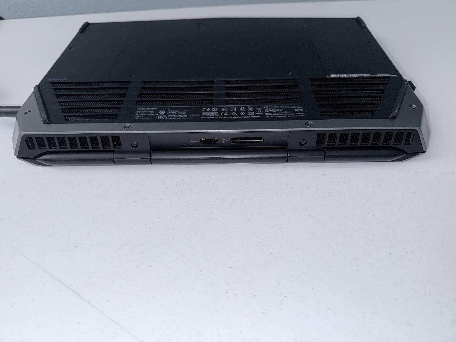 Alienware 15 R2 gaming laptop, 1.5TB storage, 32GB RAM, 3GB GeForce GTX 970M