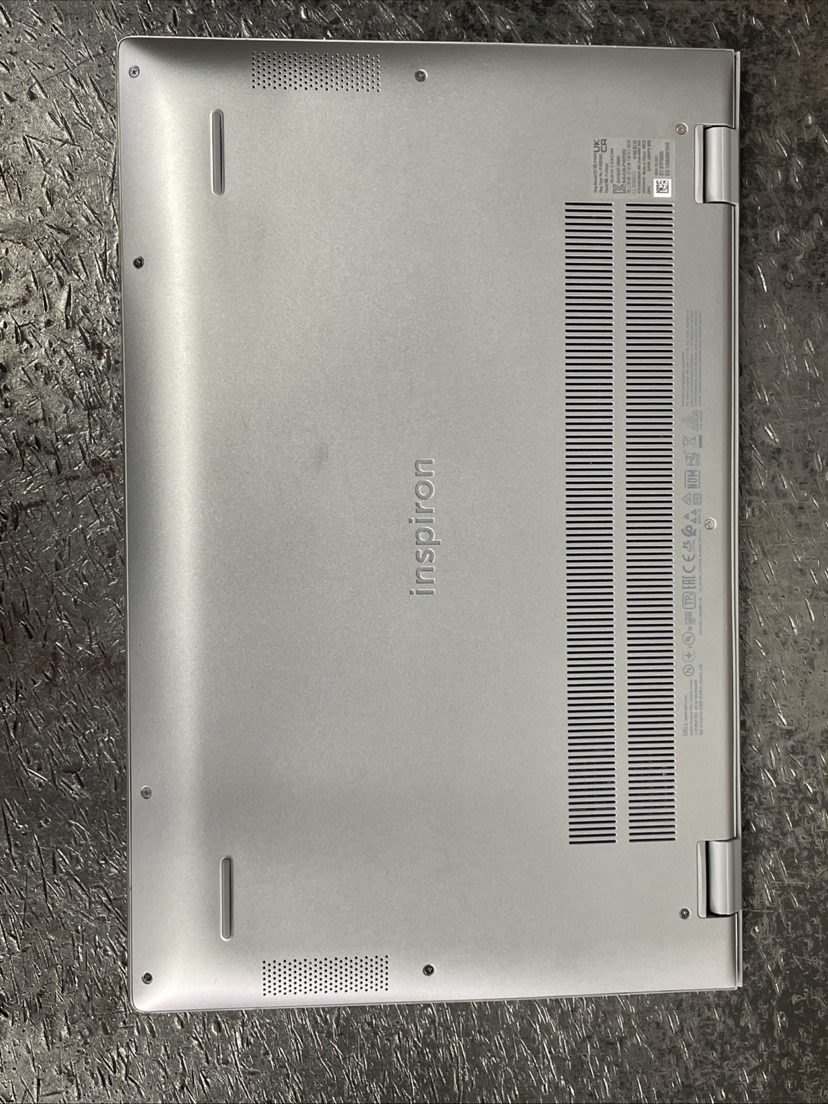 Dell Inspiron 15 5502 15″ FHD I5-1135G7 512GB SSD 16GB W11 Webcam FP Reader
