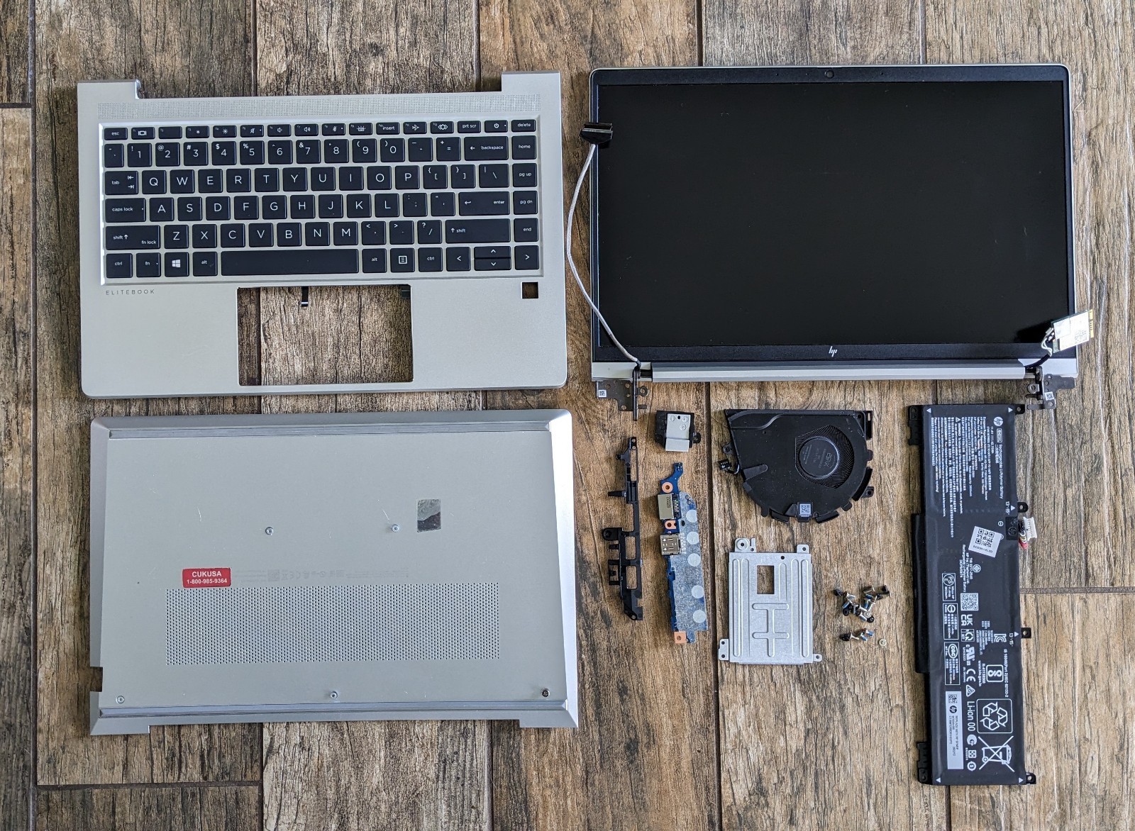 HP EliteBook 640 G9 Complete Chassis & Screen Parts Bundle – NEW Keyboard – MINT