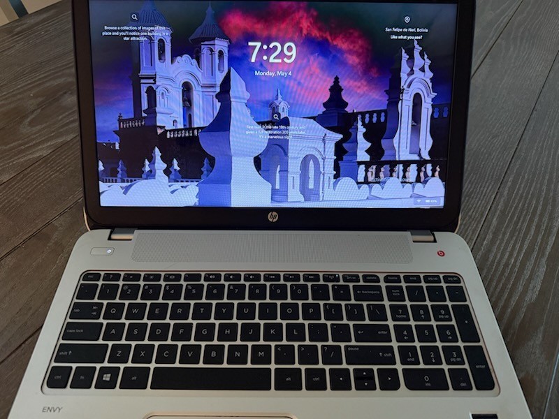 HP Envy 15 i7-4700MQ,8GB, 256 GB SSD, HD 4600 Video, NO OS, W/Adapter