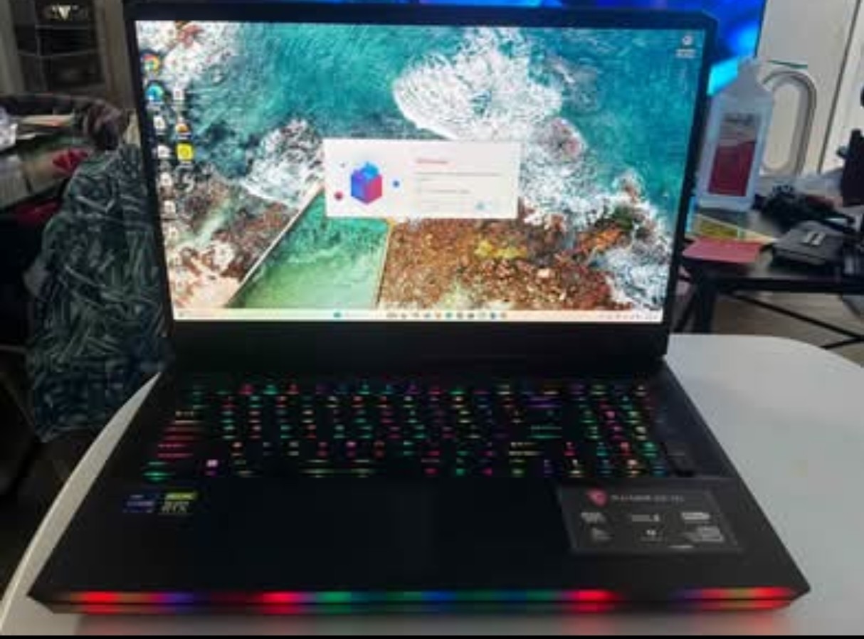 MSI Raider GE76 17.3″ Gaming Laptop i7 RTX 3060 16GB 1TB SSD Win 11 RGB