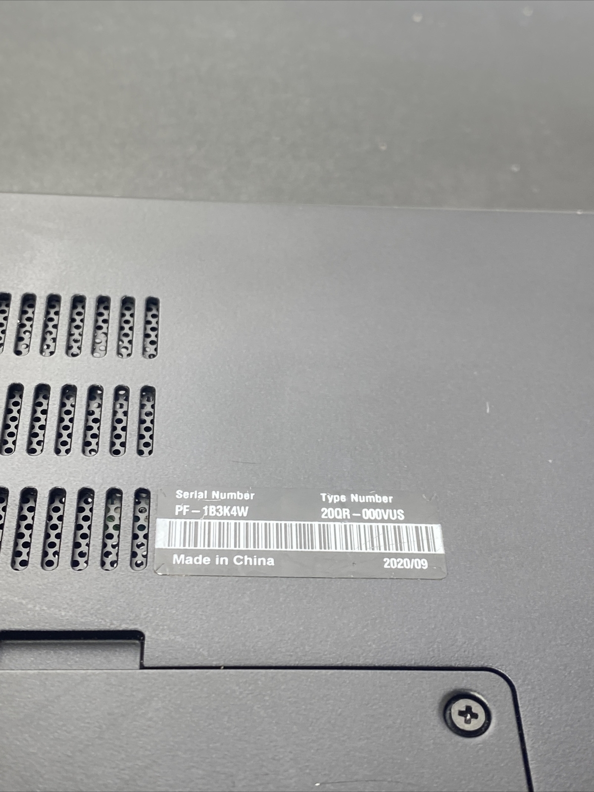 Lenovo ThinkPad P73 20QR000VUS 17.3″ 1920 x 1080 – Core i7 32GB RAM-512 GB SSD