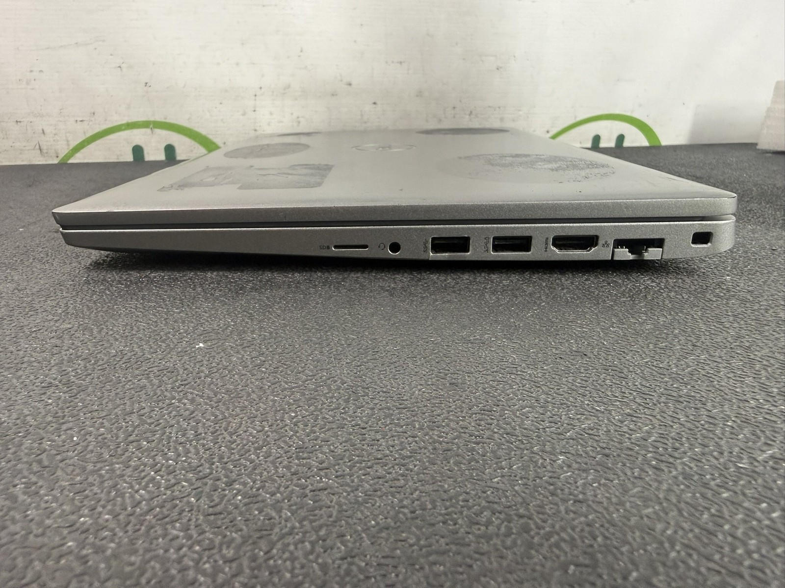 Dell Precision 3560 15″ i7-1185G7 32GB 512GB SSD NVIDIA Quadro T500 Mobile