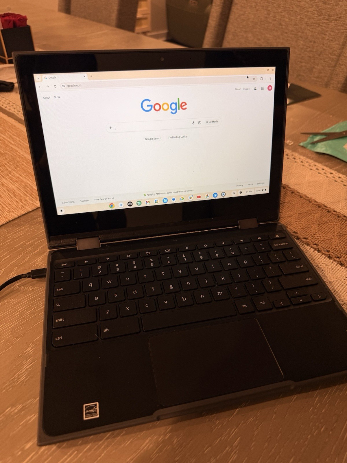 Lenovo Chromebook 300e 2nd Gen 2-in-1 11.6″ Touch 4GB 32GB X2 1.1GHz, Black