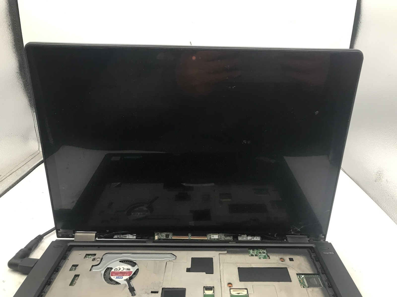 LENOVO THINKPAD YOGA 460 – FOR PARTS – INTEL I5 6TH GEN – NO RAM – READ DESC -BB