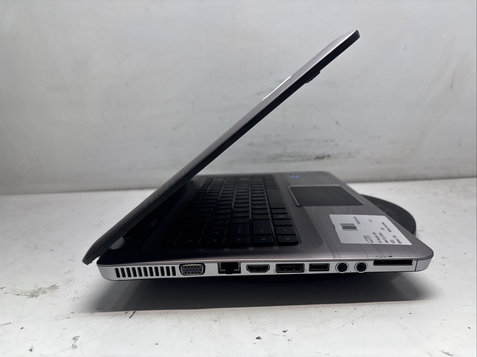 HP Pavilion DV6 dv6-3225dx Intel Core i3 1st Gen 4GB Ram No HDD/Battery