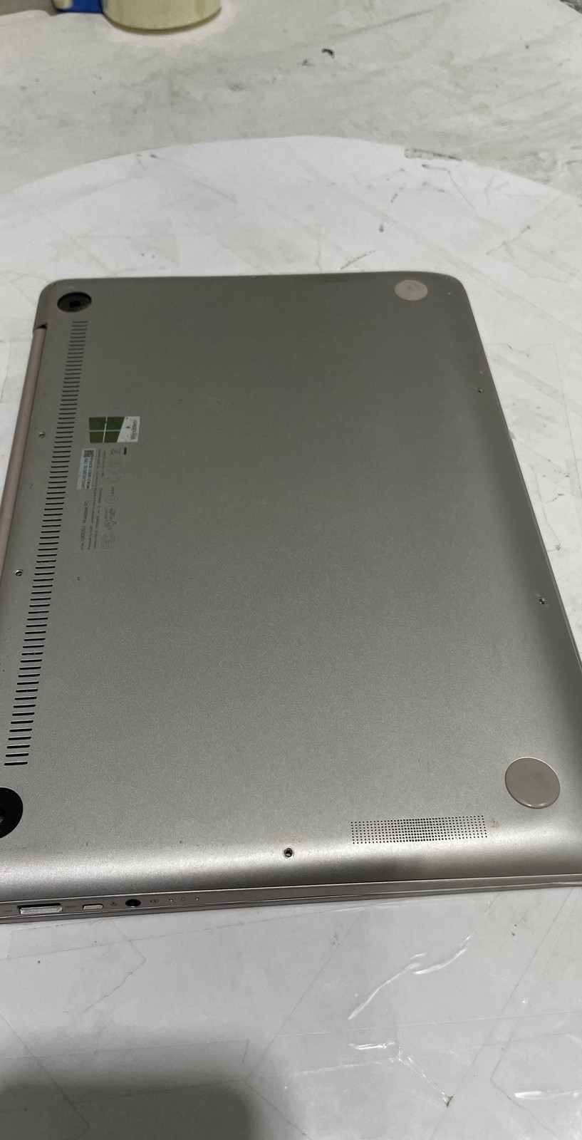 Asus ZenBook UX305U PD97265D2 13.3″ Ultrabook Notebook PC No SSD