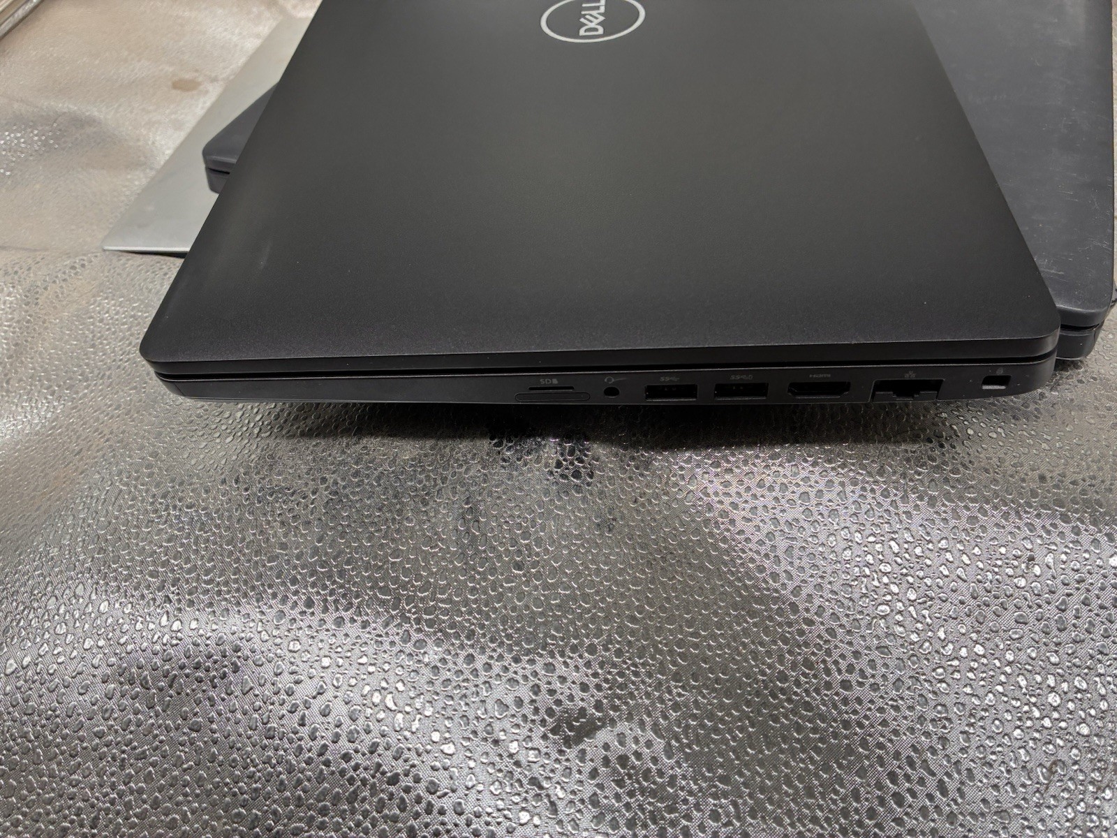 Dell Precision 3540 Touchscreen i5-8250U 1.60 GHz 8GB RAM 256GB SSD Windows 11