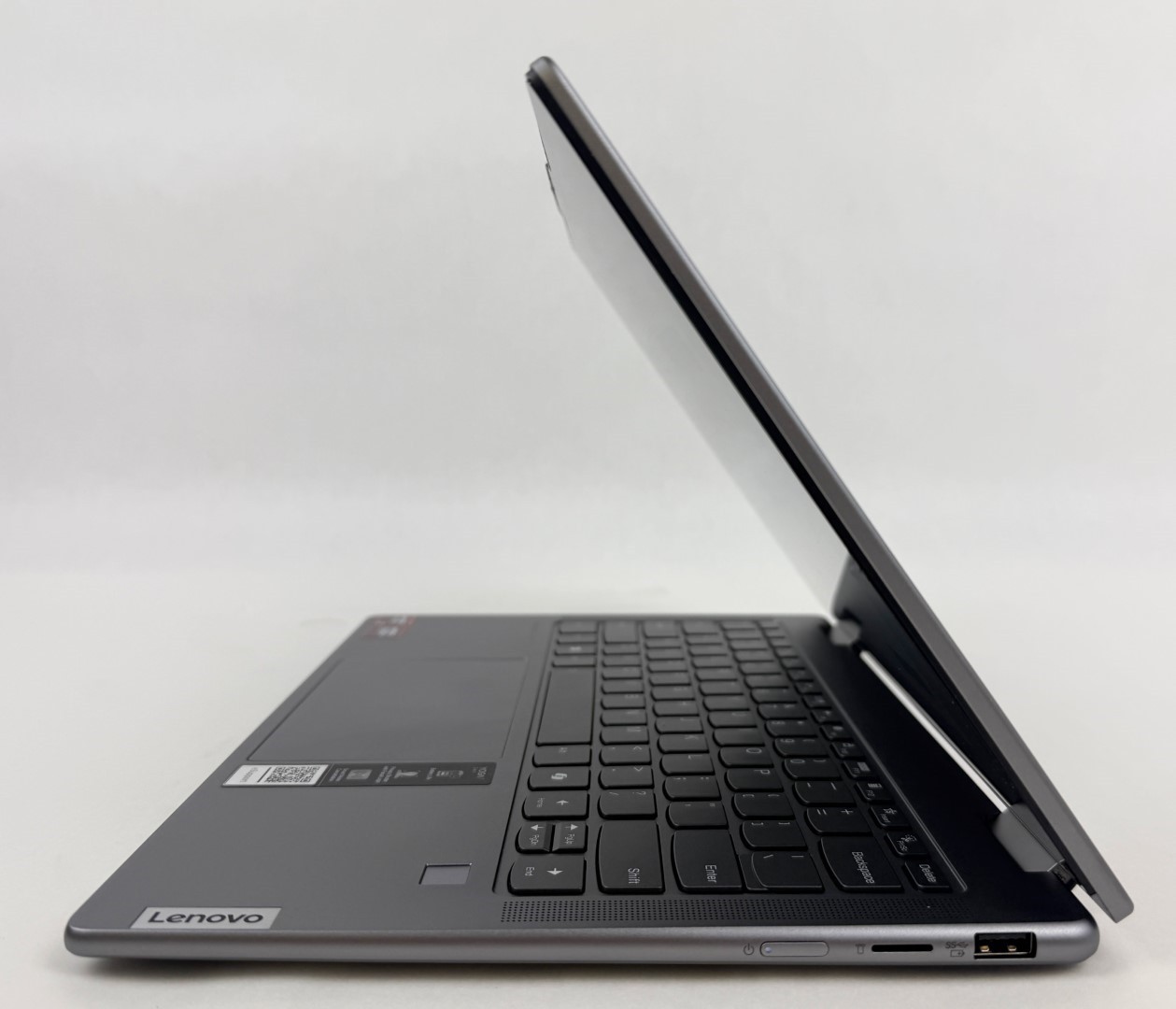 Lenovo YOGA 7 14AHP9 14″ Touch Ryzen 5 8640HS 8GB 512GB SSD W11H 2in1 – Dent