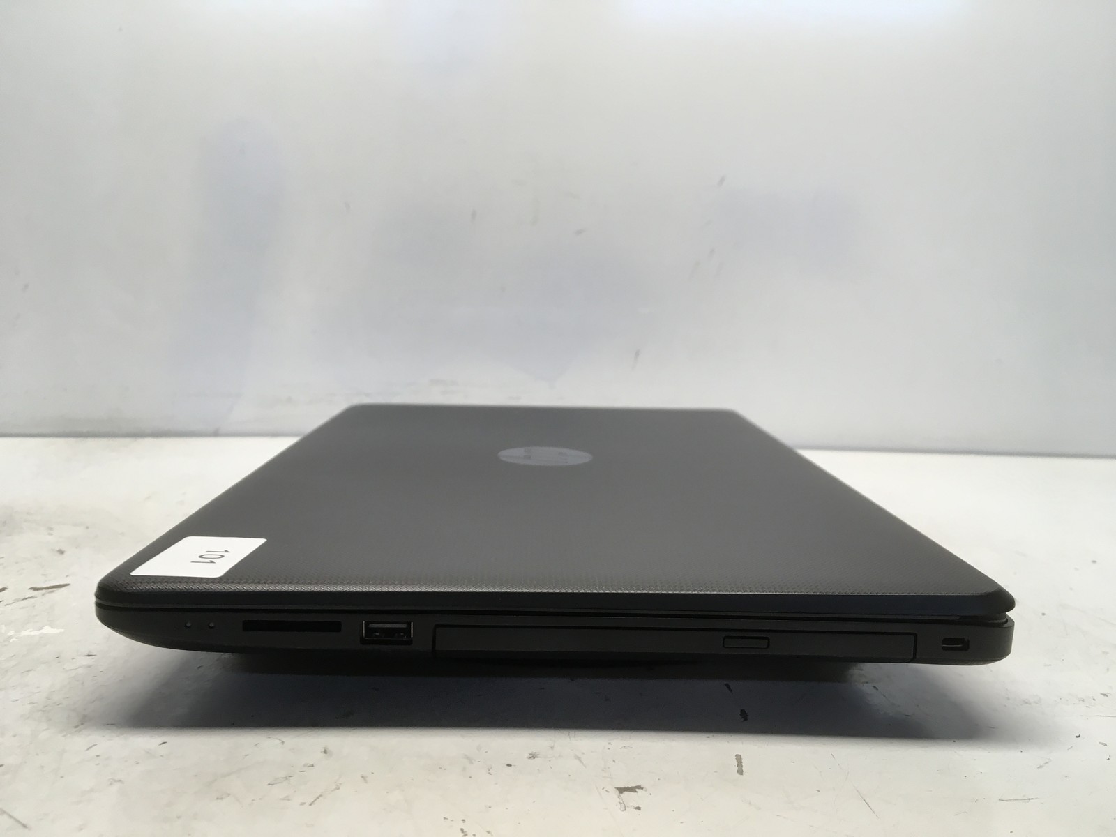 HP 15-BS212WM Intel Celeron N4000 1.1GHz 4 GB NO HDD No Batt