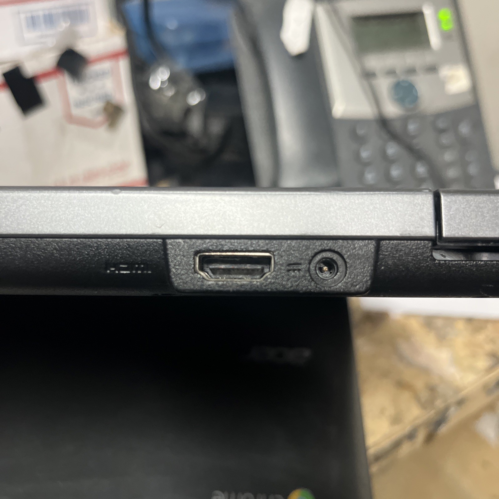 Acer Chromebook C730E-C555 11.6″ Intel Celeron 4GB 16GB Good Battery + Adapter