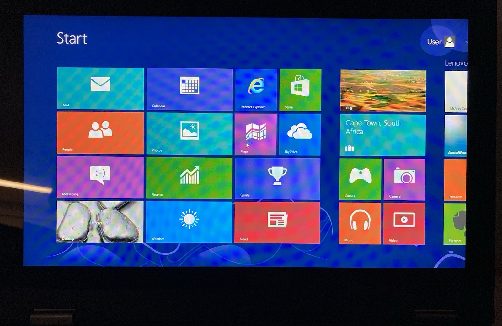 Lenovo IdeaPad Yoga 13 20175, 2-in-1 Laptop/Tablet /Vintage Retro Windows 8/SSD