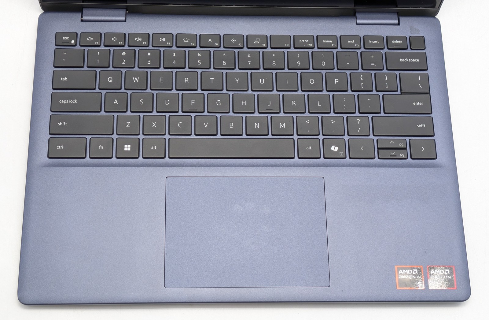 Dell 14 Plus 2-in-1 DB04255 14″ Ryzen AI 5 340 16GB DDR5 512GB SSD Windows 11H