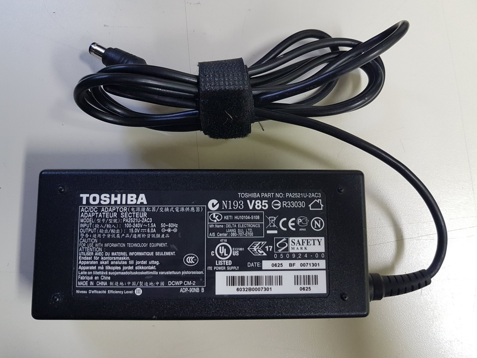 Toshiba Portégé 3480CT Pentium III 600 192MB 10GB Windows 98 SE + MORE *READ*