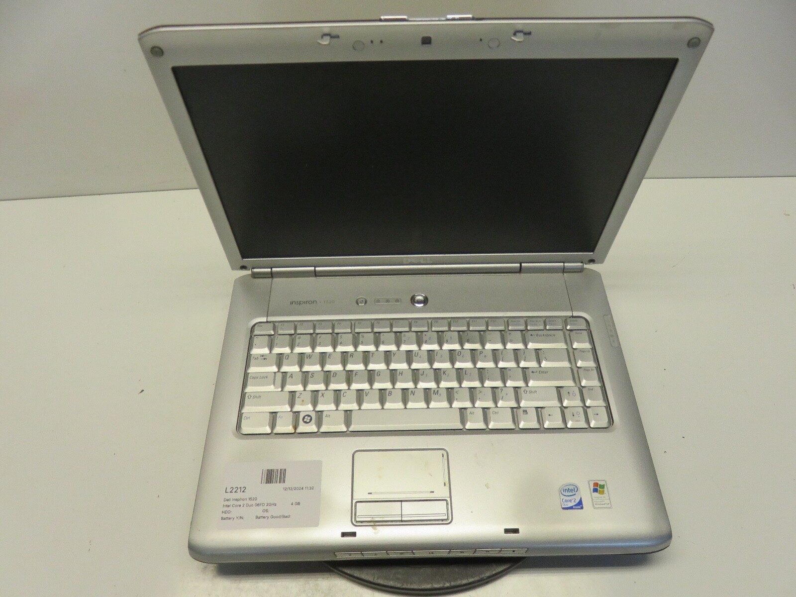 Dell Inspiron 1520 Intel Core 2 Duo 06FD 2GHz 4 GB NO HDD No Batt