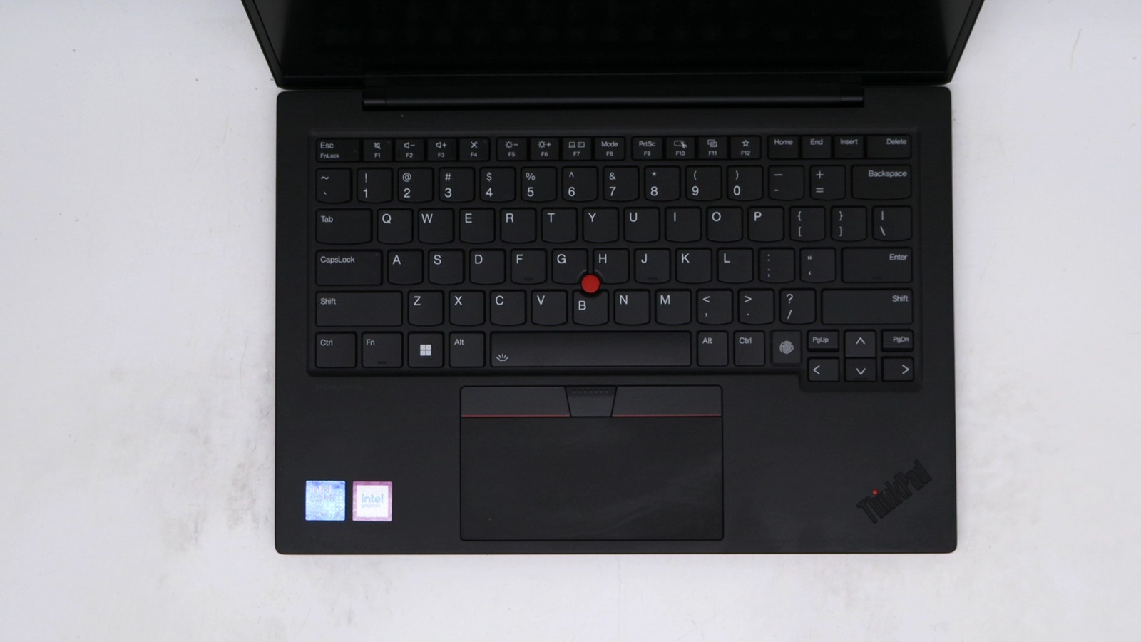 Lenovo ThinkPad X1 Carbon Gen 12 22″ Ultra 7 165U 32GB 1TB – Very Good READ DESC