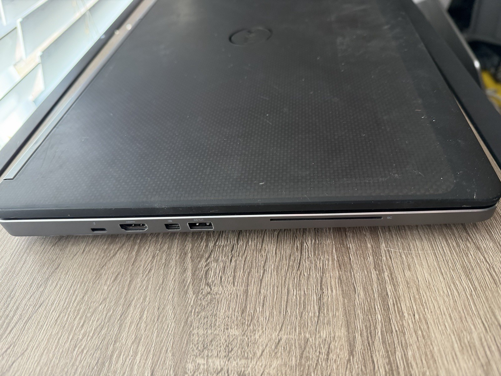 Dell Precision 7710 17.3″ Laptop Core i7 NO BOOT/RAM/SSD/BATT/BOTT – PARTS ONLY