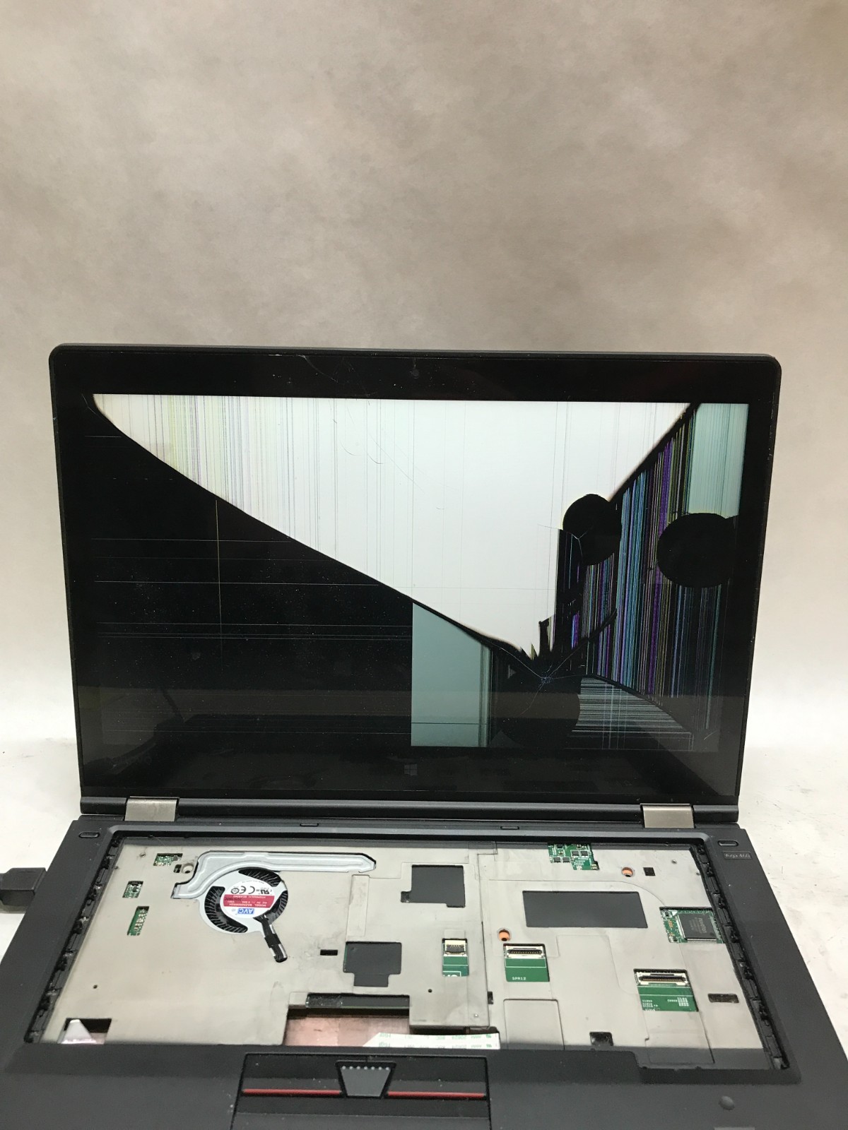 Lenovo ThinkPad Yoga 460 14″ Intel Core i5 4GB RAM NO HDD/OS For Parts READ – DW