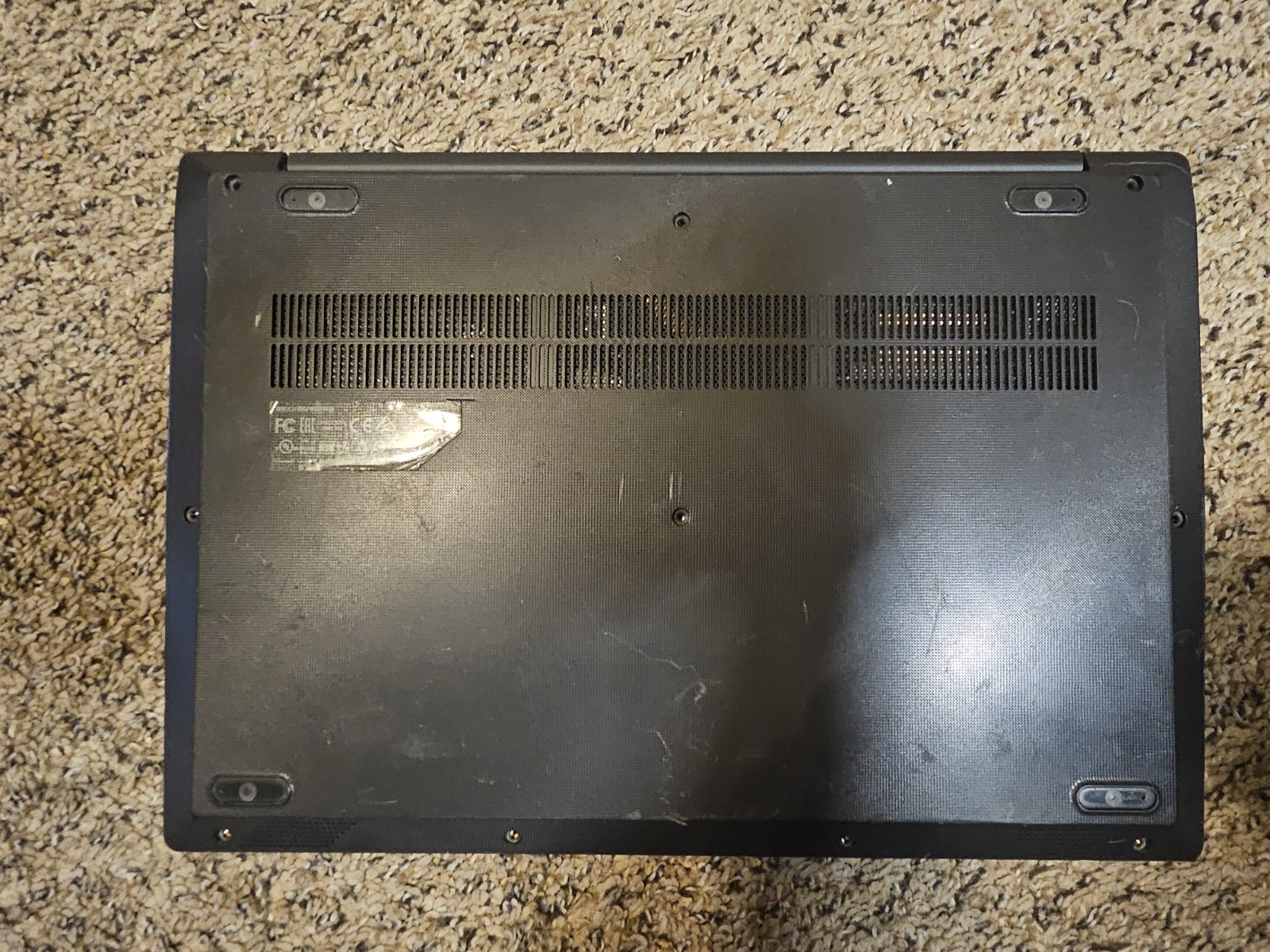 Lenovo Laptop Intel Pentium 5405U 2.3GHz 4GB 250GB Windows 10 broken LCD