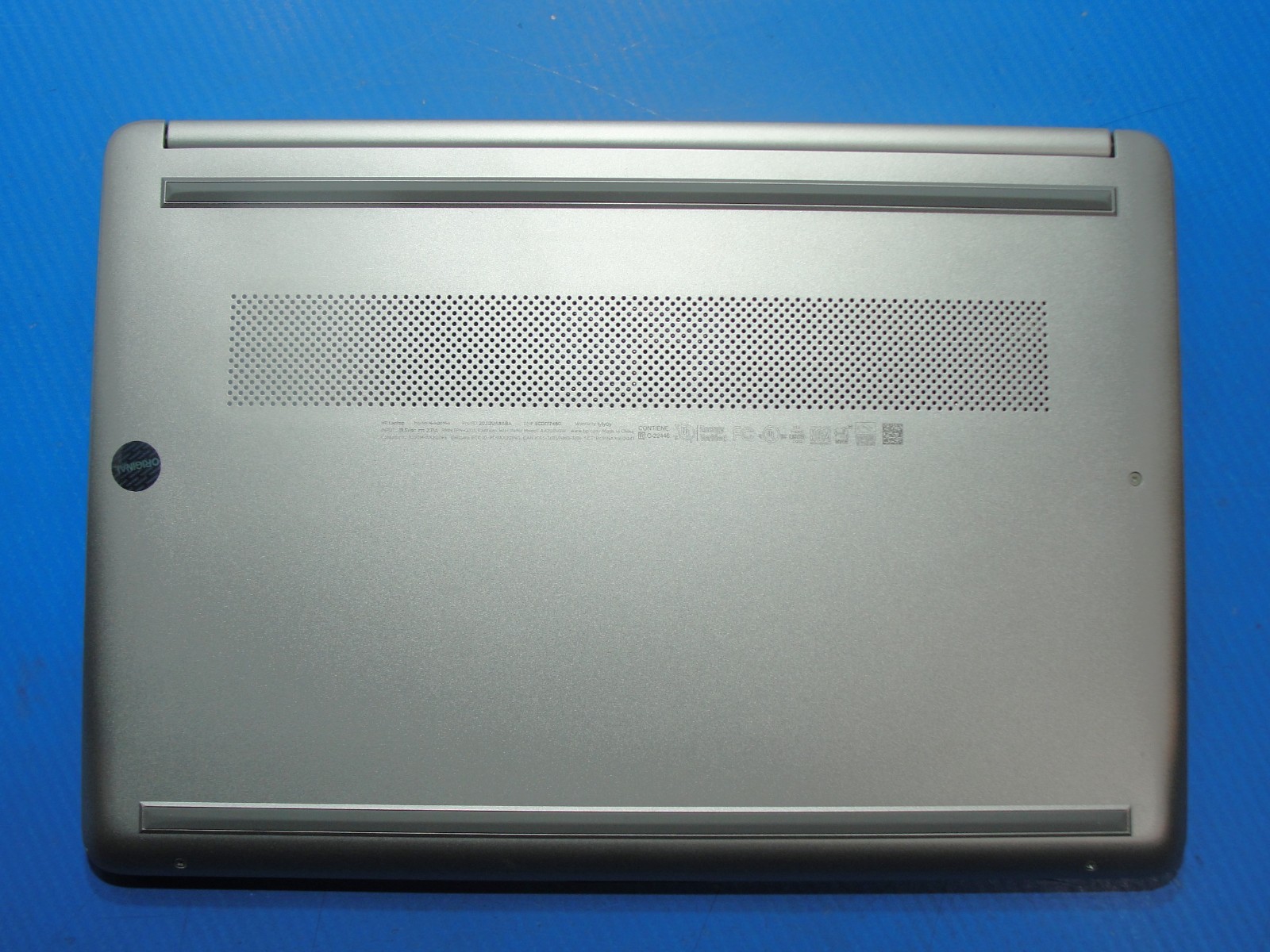 HP 14-DQ2035CL 14”FHD Intel i5-1135G7 2.4GHz 12GB RAM 256GB +Charger