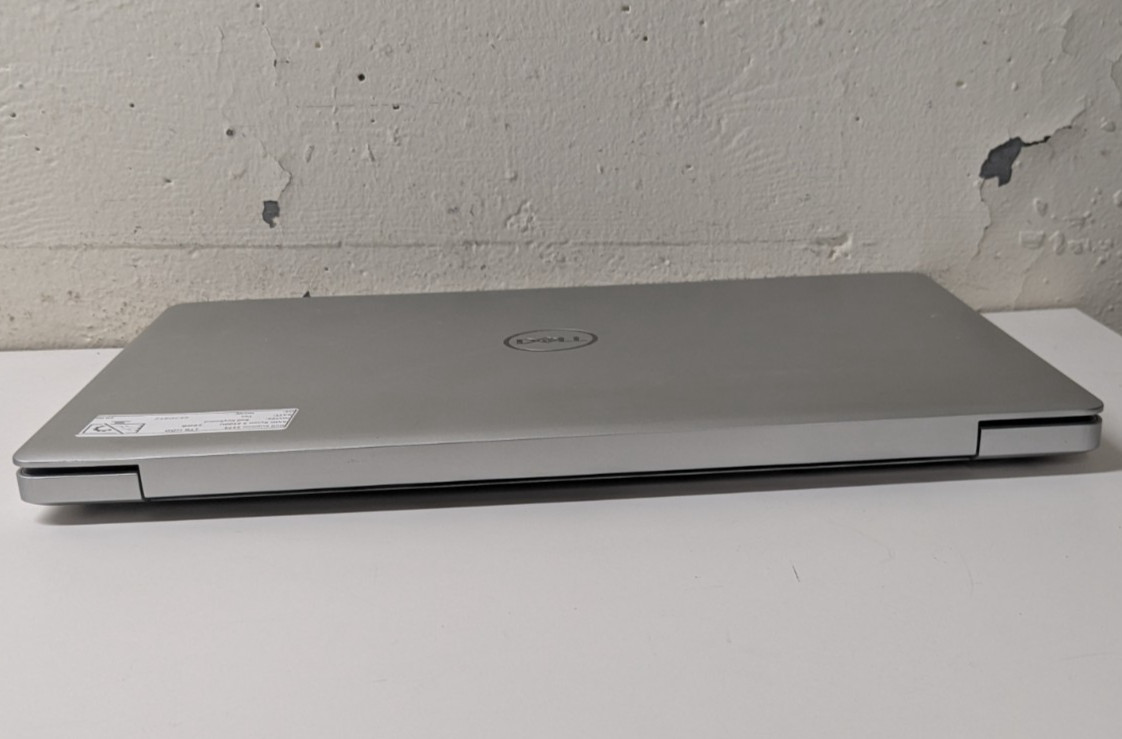 Dell Inspiron 5575 15.6″ AMD Ryzen 5 2500U 16GB 1TB HDD No OS SOLD AS-IS