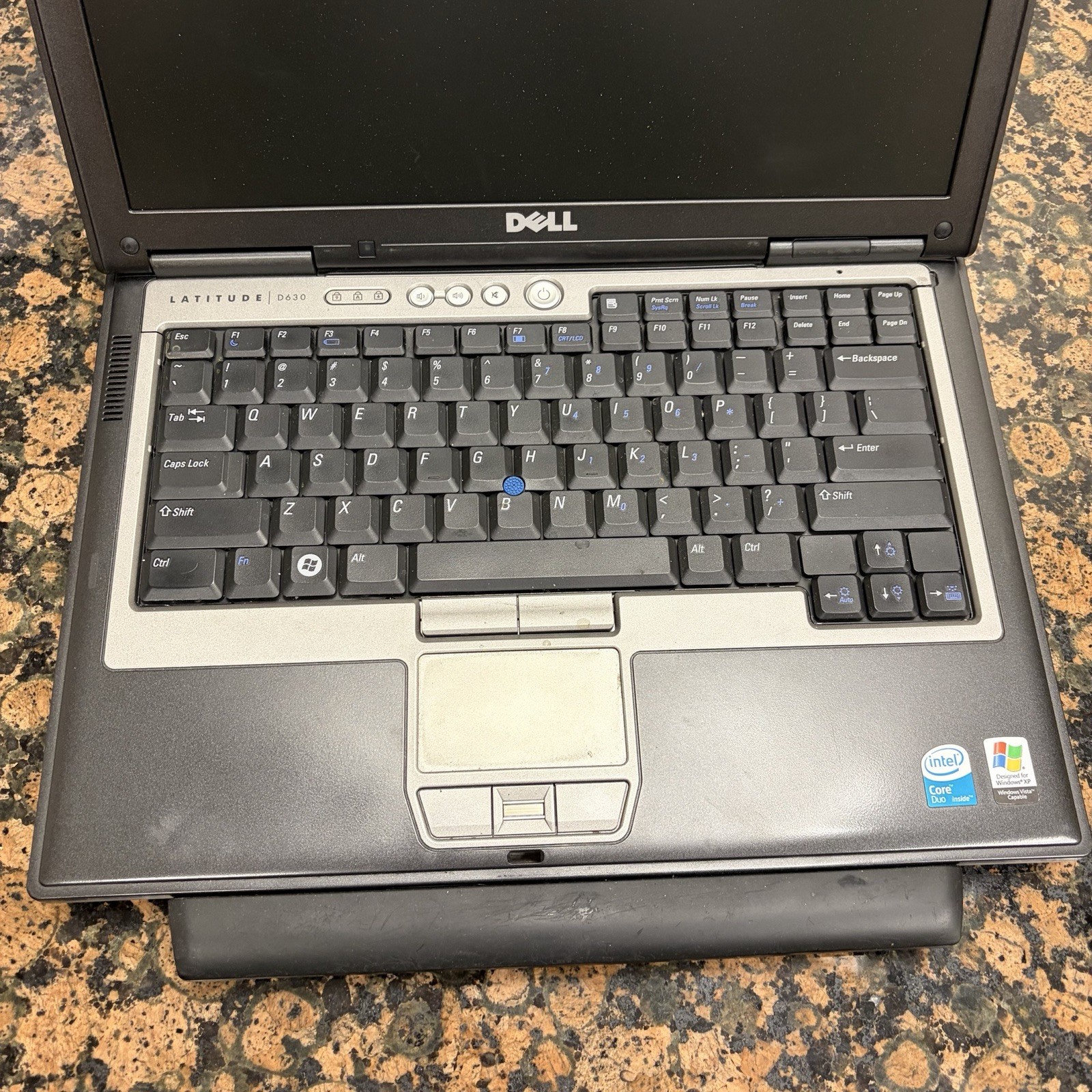 Dell Latitude D630 Fresh Load XP Pro T2300 SP3 RS232 DVD 2GB 120GB RW DVD