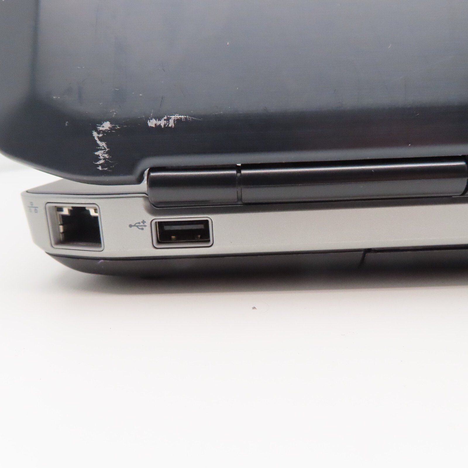 Dell Latitude E5530 Laptop Intel Core i3 2.50GHz 2 Cores 4GB Ram DDR3