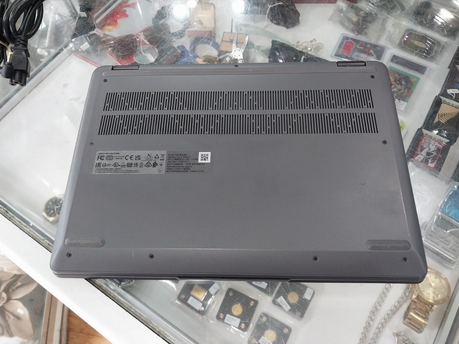 Lenovo Ideapad Flex 5 14IAU7 14″ 4GB RAM 128GB SSD WIN 11 HOME
