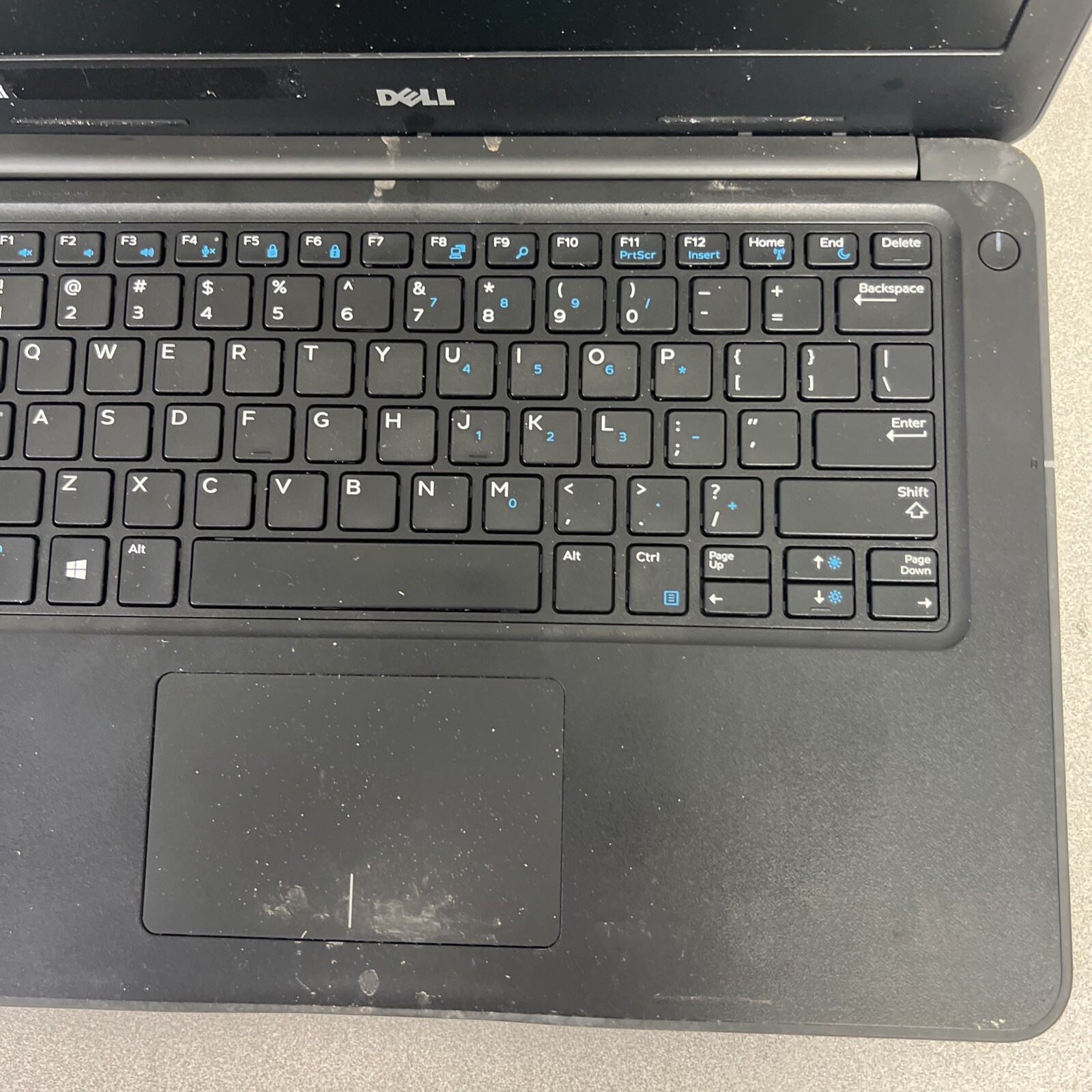 Dell Latitude 3380 Laptop – i3-6006u – 4GB RAM – NO HDD – BAD BATT – PARTS