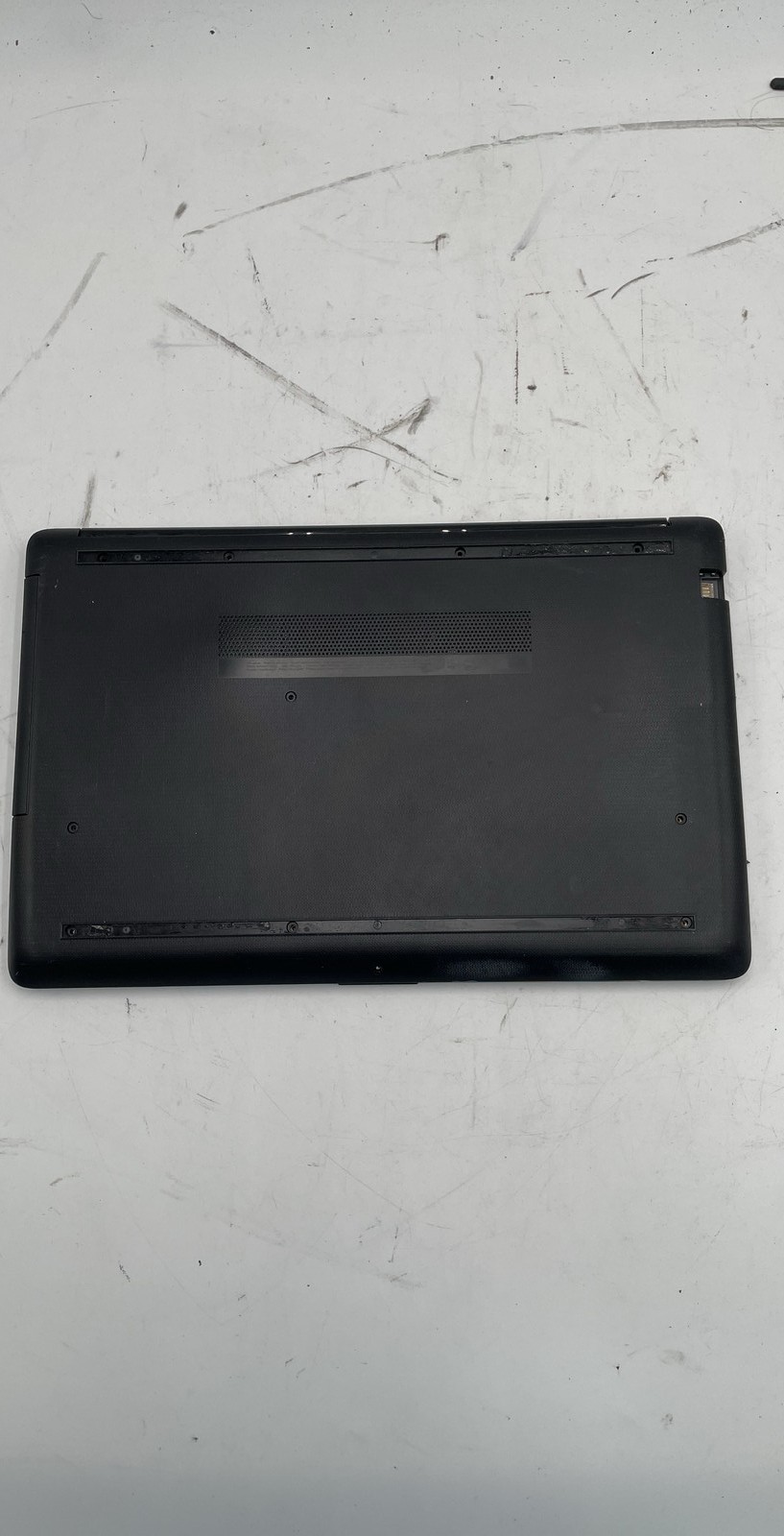 HP 15-db0011dx 15.6 Laptop No HDD For Parts Or Repair