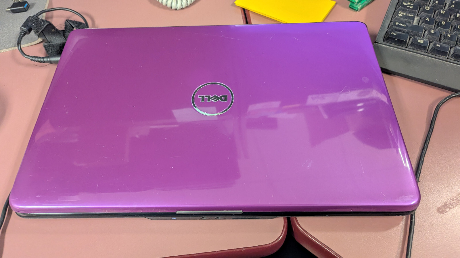 DELL Inspiron 1545 Intel Pentium Dual Core T4400 2.2 GHz 3 GB RAM 256 HDD