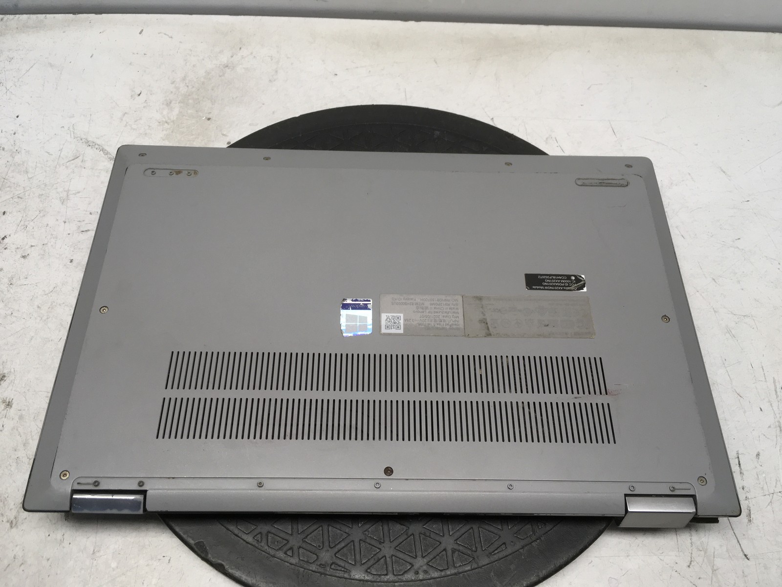 Lenovo IdeaPad Flex 5 14ITL05 Intel Core i5-1135G7 2.4GHz No RAM NO HDD No Batt