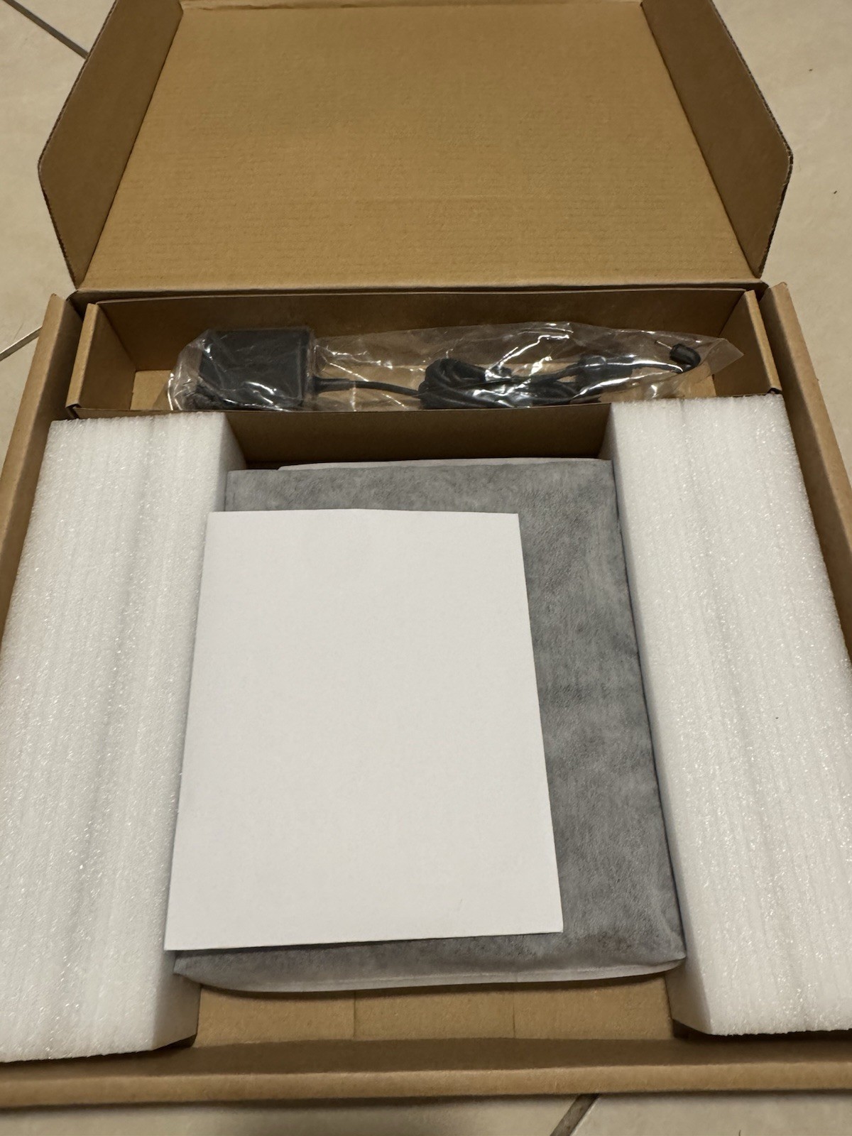 New Samsung 11.6 Chromebook 3 XE500C13 Celeron N3060 4GB RAM 16GB
