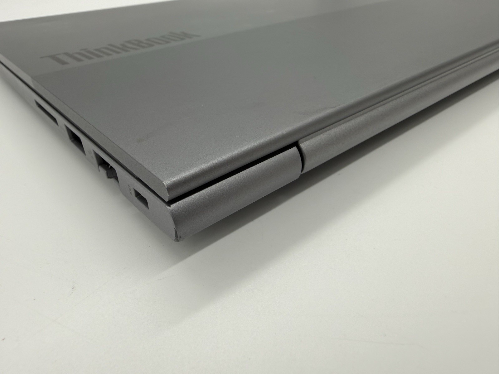 Lenovo ThinkBook 14 G7 IML 14″ Ultra 7 155U 16GB DDR5 512GB SSD Touchscreen