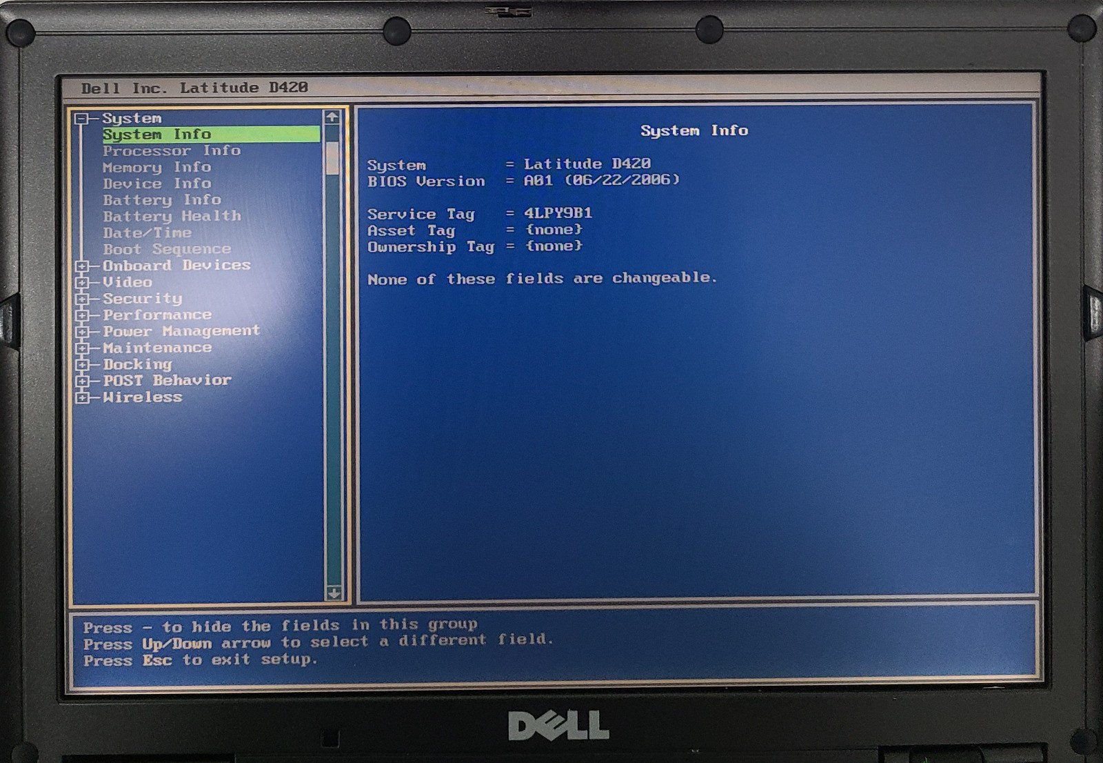 Dell Latitude D420 Laptop Intel Core Solo 512MB NO HD/OS Broken Hinge (FL)