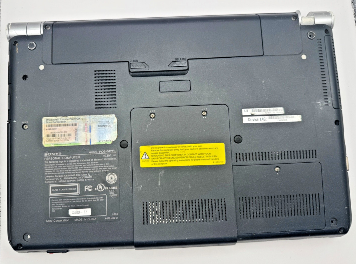 Sony VAIO Laptop – PCG-51211L Core i5 – For Parts – Screen Works, No HD