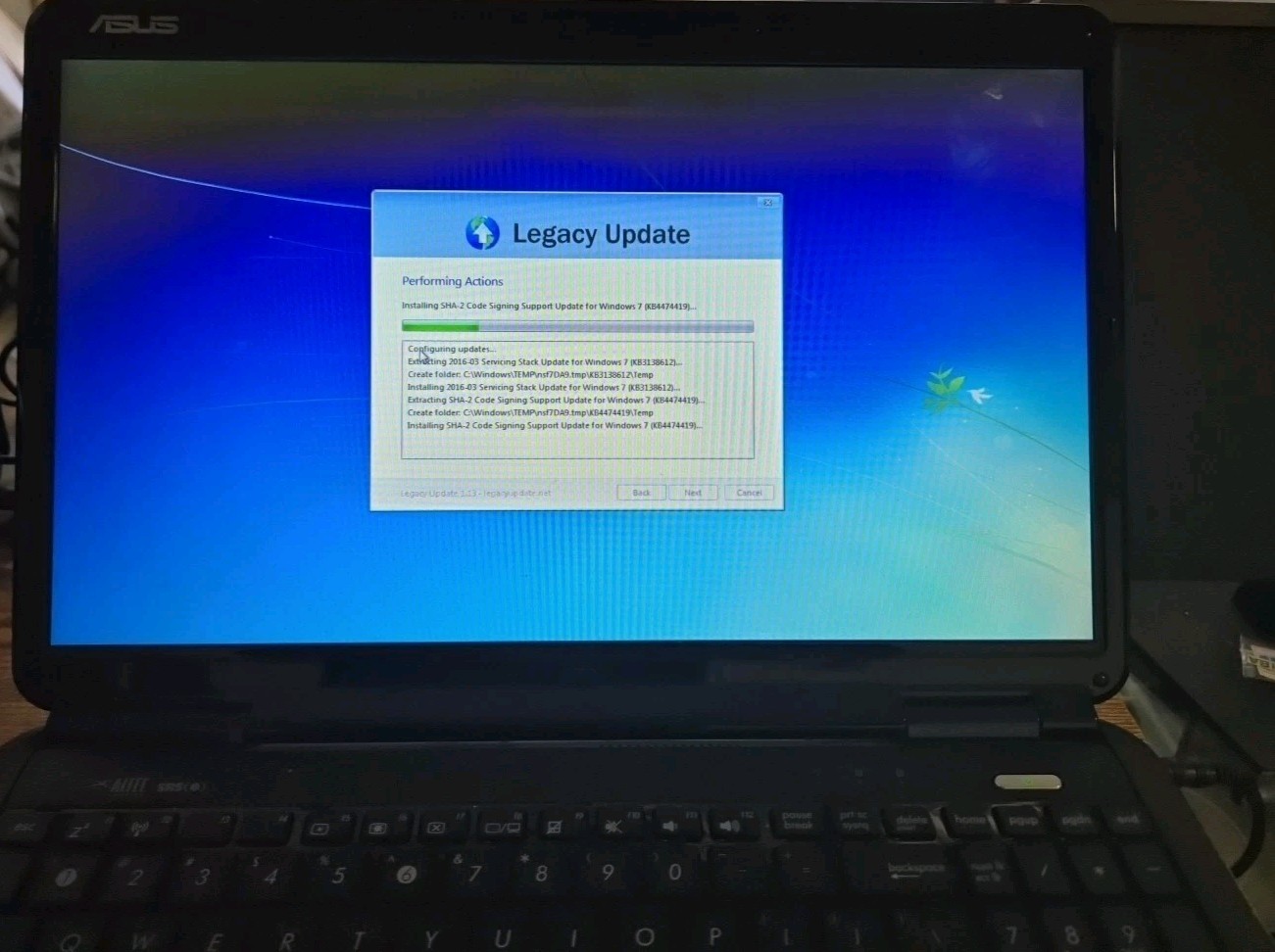 Asus K60I Laptop Intel Pentium Windows 7 Brown Textured Altec Lansing SRS A4