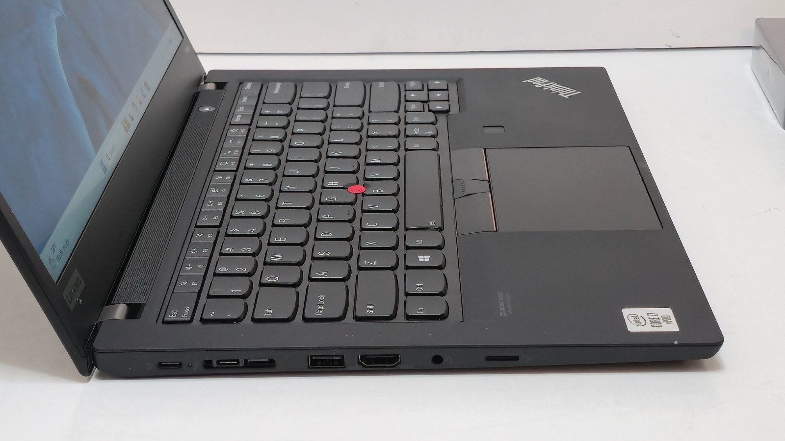 Lenovo ThinkPad P14S Gen 1- Intel i7-10610U, 48GB RAM, 1TB SSD NVIDIA P520 Touch