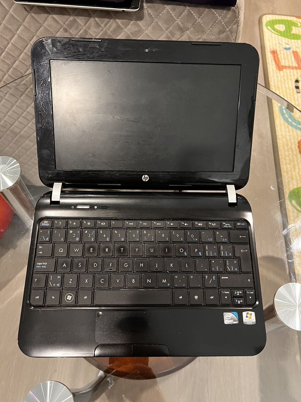 HP Mini 110-3830CA 10.1″ Atom N455 Windows 7 Starter FOR PARTS AS IS !