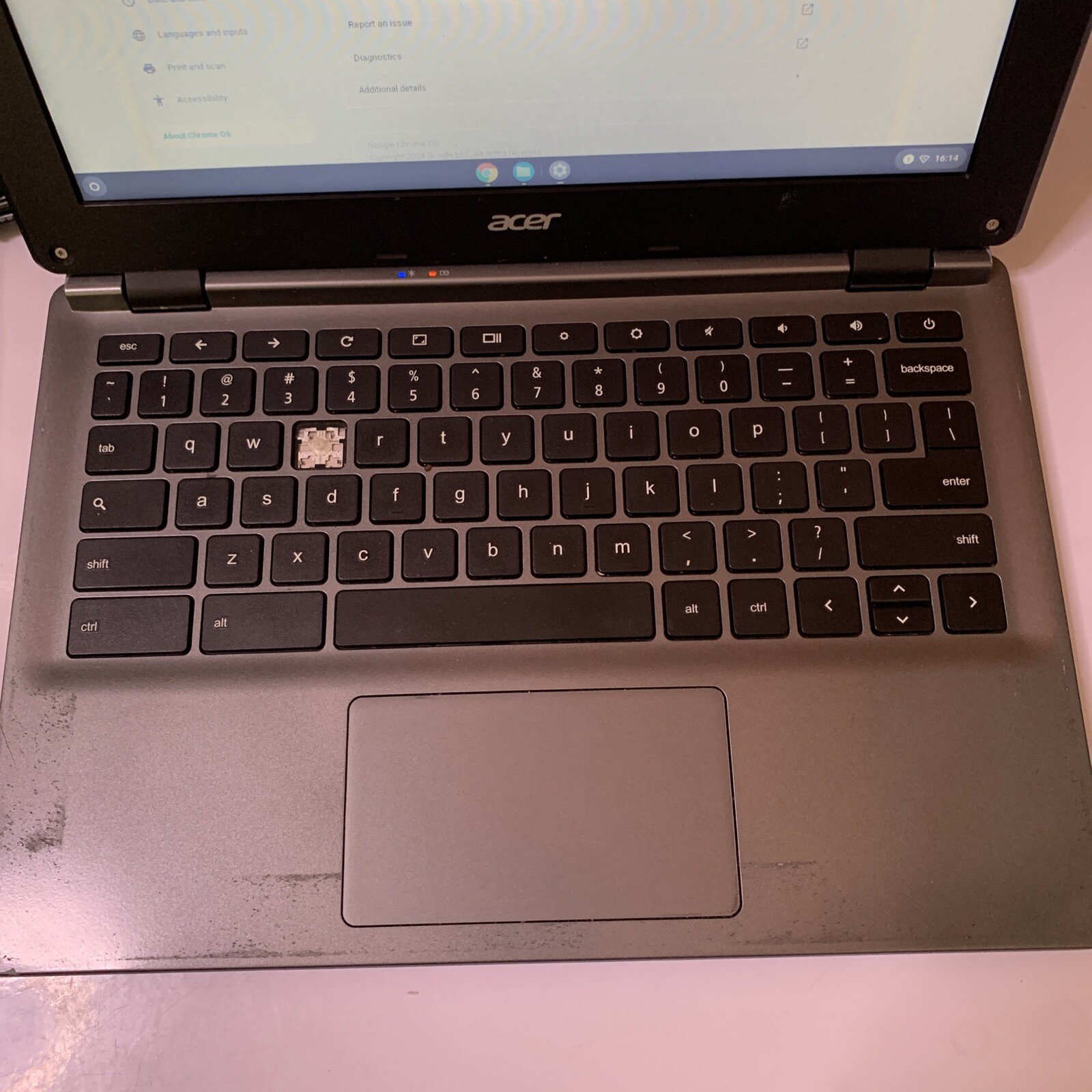 Acer C730-C4V9 Chromebook 11.6″ Intel N2930 2.16 GHz *Missing Key + Flat Battery