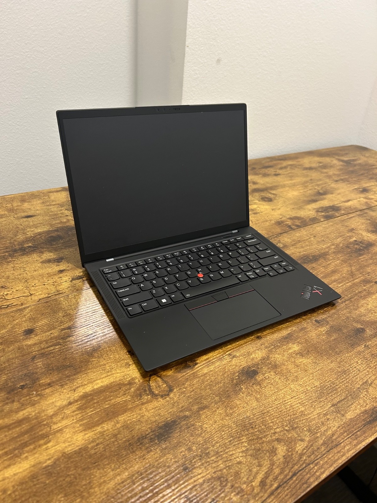 Lenovo ThinkPad X1 Carbon Gen 10 14” (512GB SSD, Intel Core i7-1270P,…