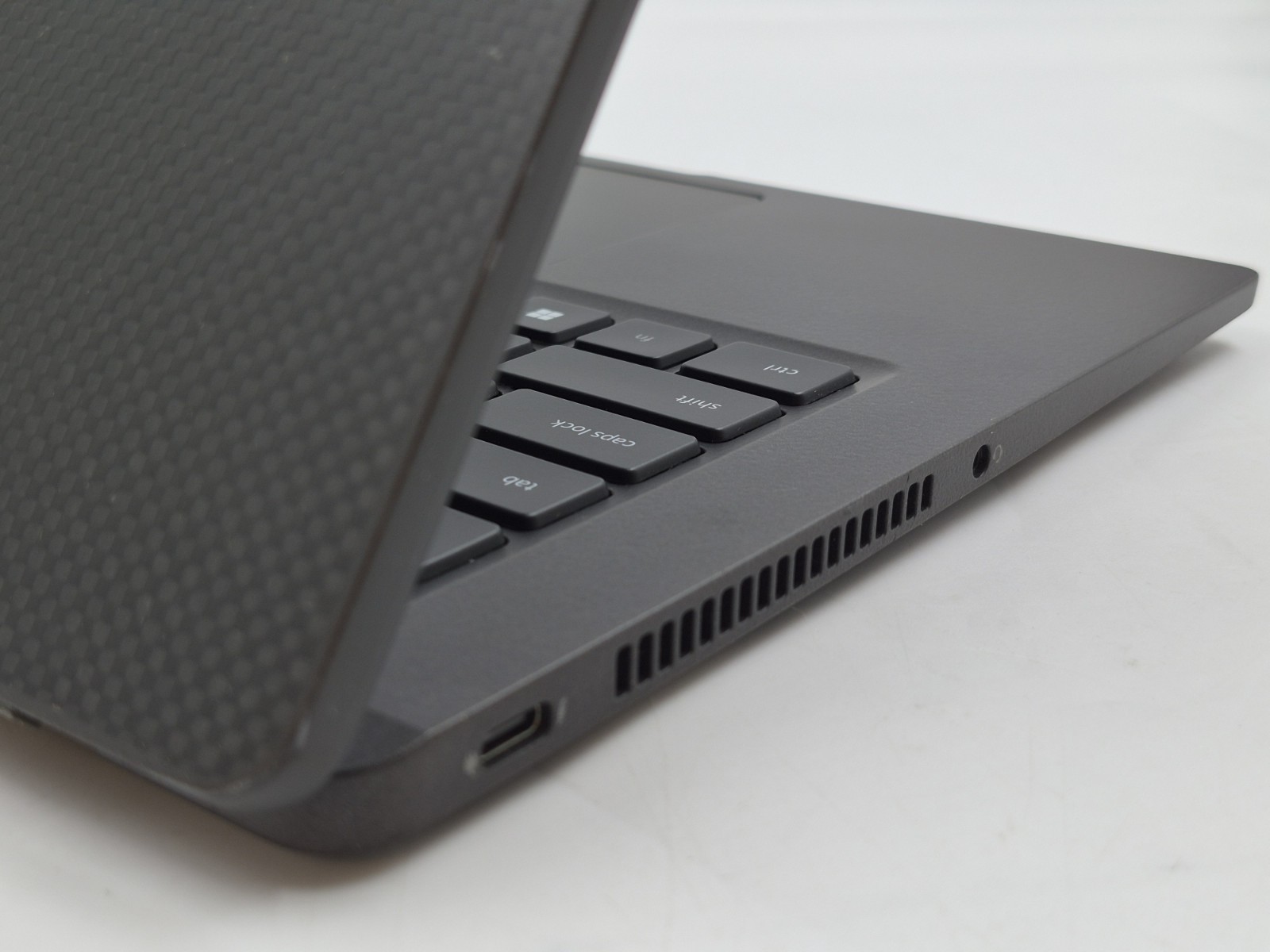 Dell Latitude 7420 Laptop i5-1145G7 2.60GHz 16GB RAM 256GB NVMe SSD Win 11 Pro