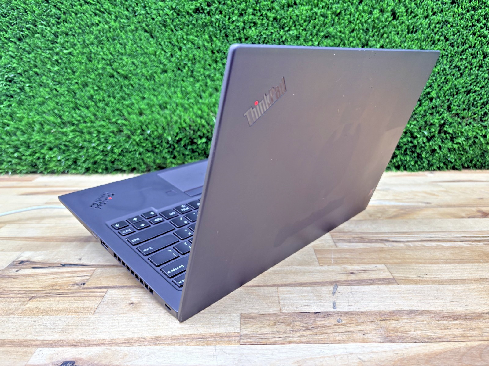 Lenovo ThinkPad x1 Carbon 7 i5-10th Gen 1.60GHz 16GB RAM 256GB SSD Win 11 Pro*