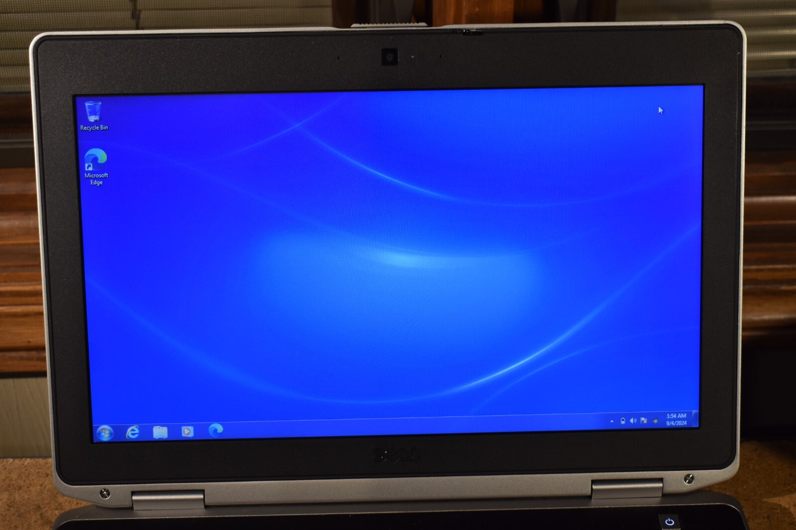 Dell Latitude E6430 Intel Core i5-3320M 16GB RAM 256GB SSD Windows 7 Pro 64-bit