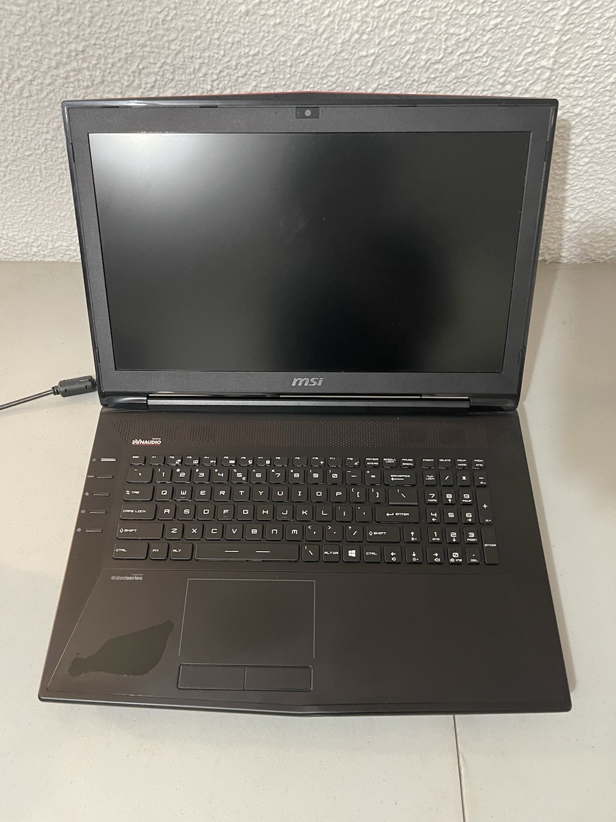 MSI GT72 2QE DOMINATOR PRO i7-4710HQ 16GB RAM GTX 980M 8gb 118GB M.2 1TB HDD W11