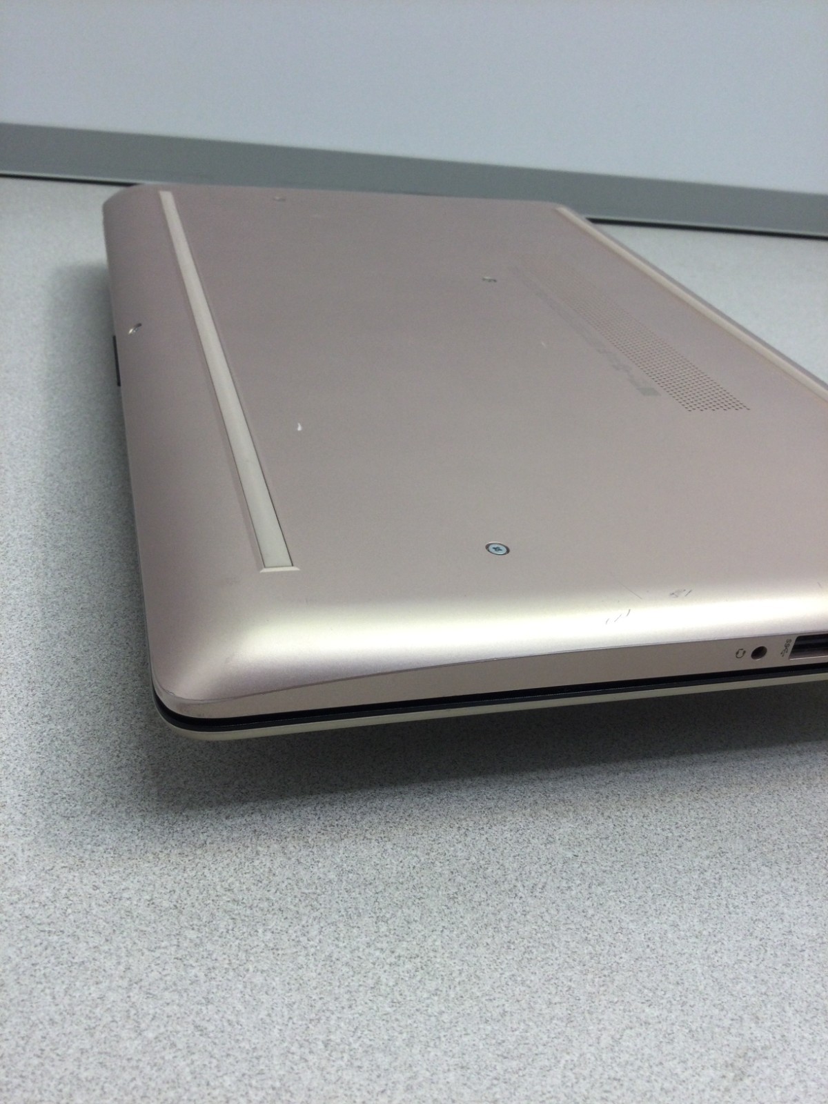 HP laptop 15-da0xxx core i5-8250u 1.60ghz 15.5” 8GB RAM 480GB SSD WIN 11 PRO