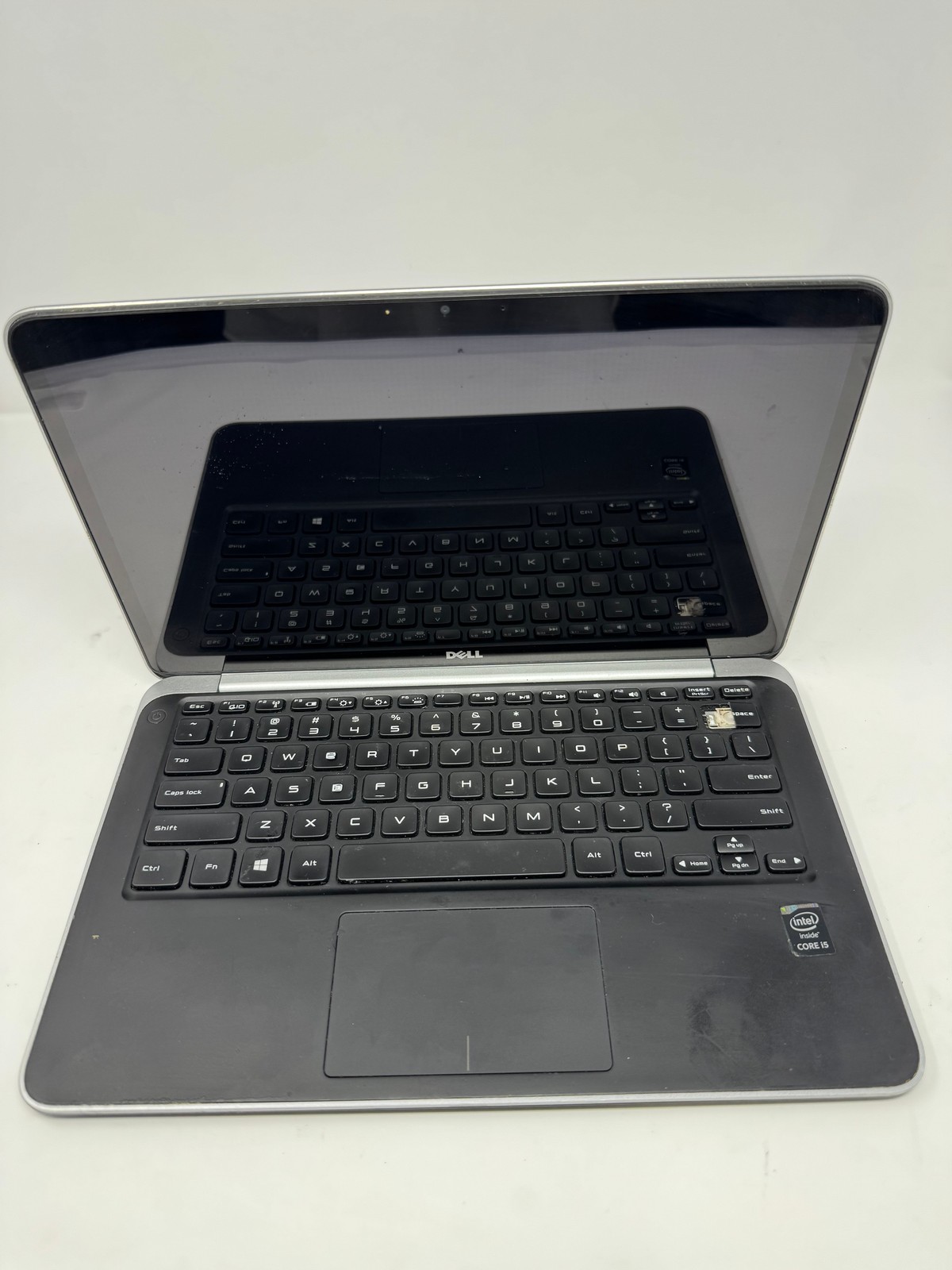 Dell XPS 13 9333 i5-4210U 8GB No HD Intel Integrated Touchscreen No Battery
