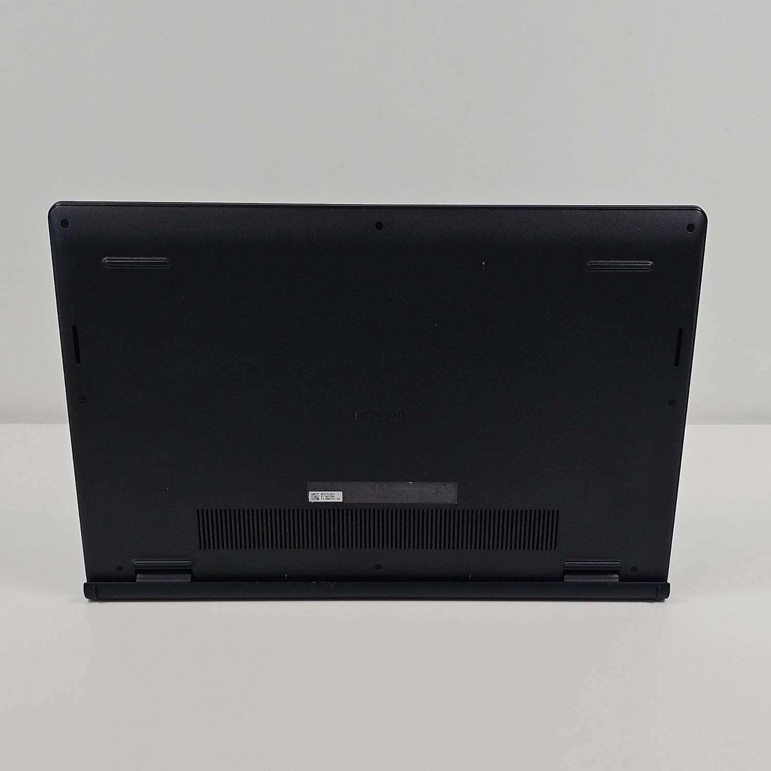 Dell Inspiron 3520 15.6″ i3-1215U 1.2GHz 8GB RAM 256GB SSD