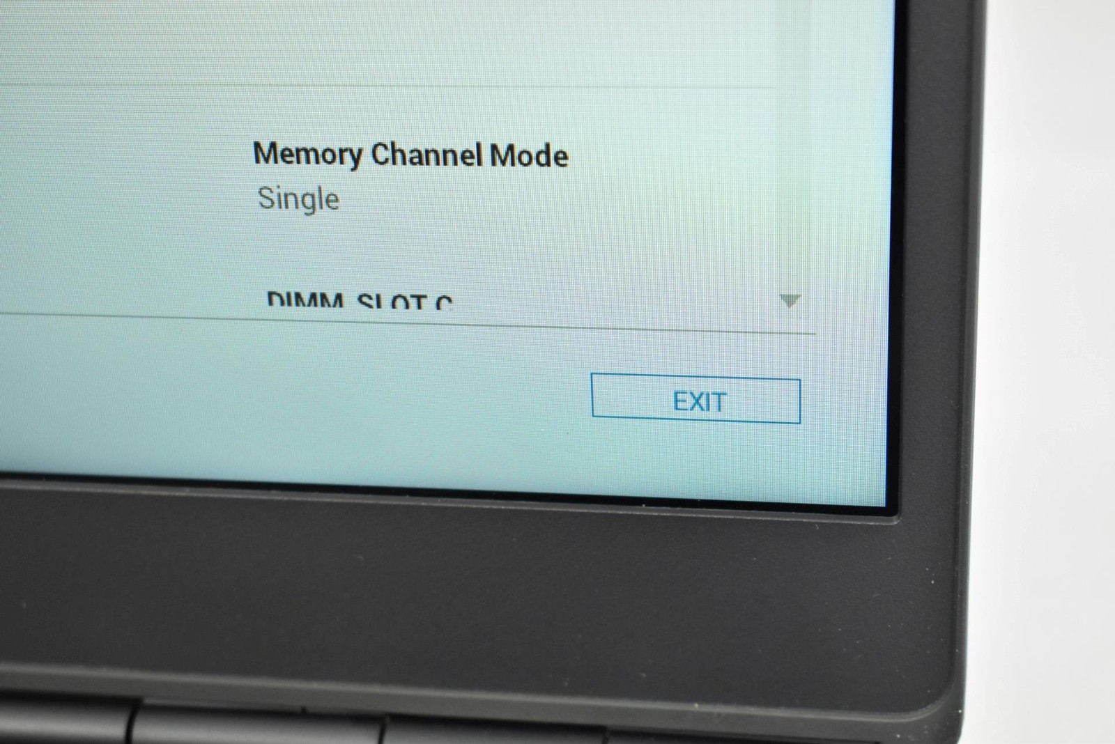 Dell Precision 7760 Laptop i9-11950H 2.6GHz 40GB 256GB SSD No OS 17.3″